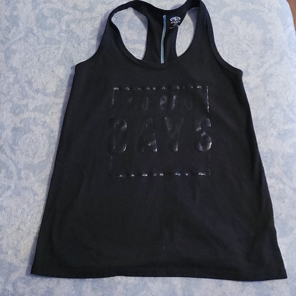 Black athletic muscle shirt